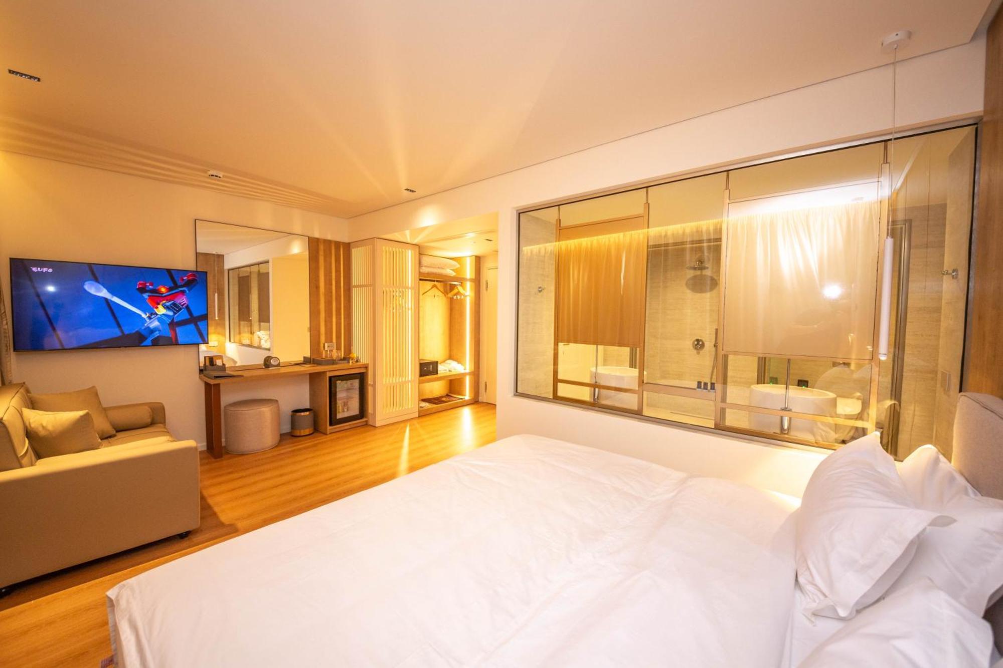 Vale Hotel Saranda